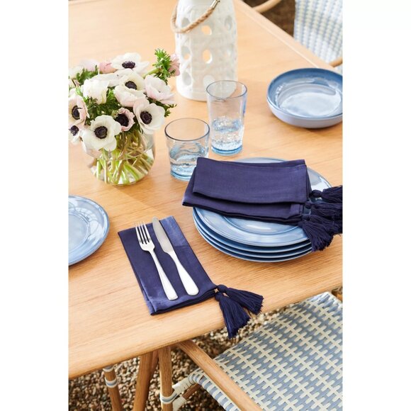 brand new Set of 8 Everhome Solid Color Navy Blue Fabric Napkins with Tassels - Picture 3 of 10